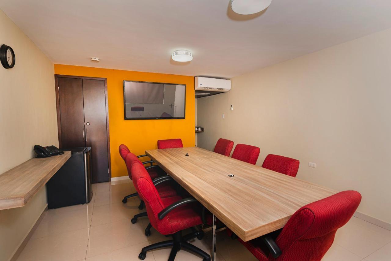El Camino Hotel & Suites Heroica Caborca Extérieur photo